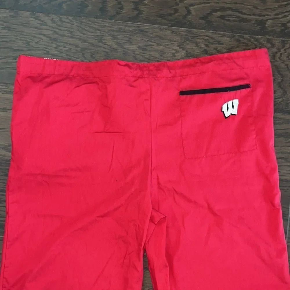Red Wisconsin Badgers medical school dental work scrub pants brand DUDZ